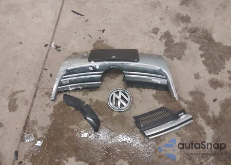 2010 Volkswagen Jetta Limited Edition z USA, uszkodzony, nr VIN 3VWAZ7AJ8AM116603